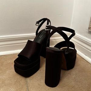 Double platform black heels